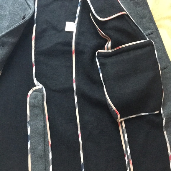 NEW ! Burberry coat for men, final sale, no offers! NEW! No tag attached. - Picture 8 of 16